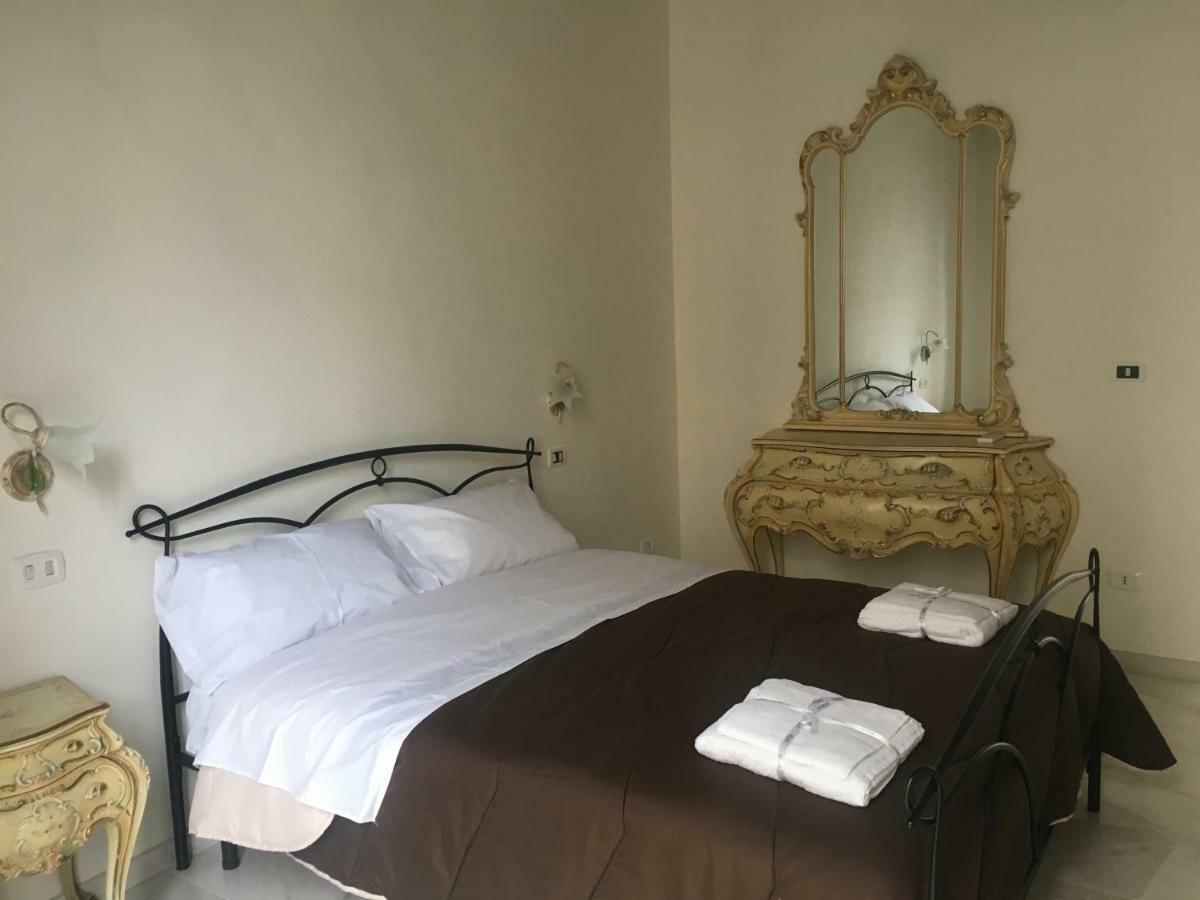 Oro di Napoli Luxury Bed&Breakfast Esterno foto